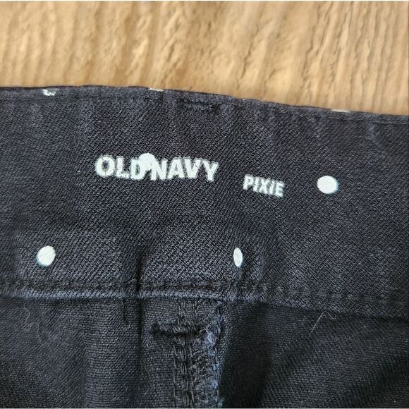 ☔️💜Old Navy Black w/White Polka Dot Pixie Pants Size 6 Tall - Picture 12 of 13